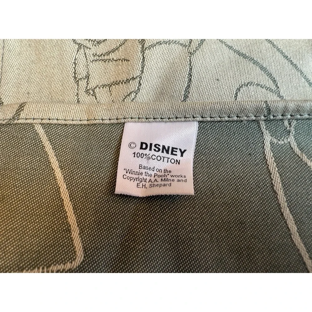 Vtg Disney 100 Acre Wood Winnie the Pooh Friends Sage Green Table‎ Cloth Napkins